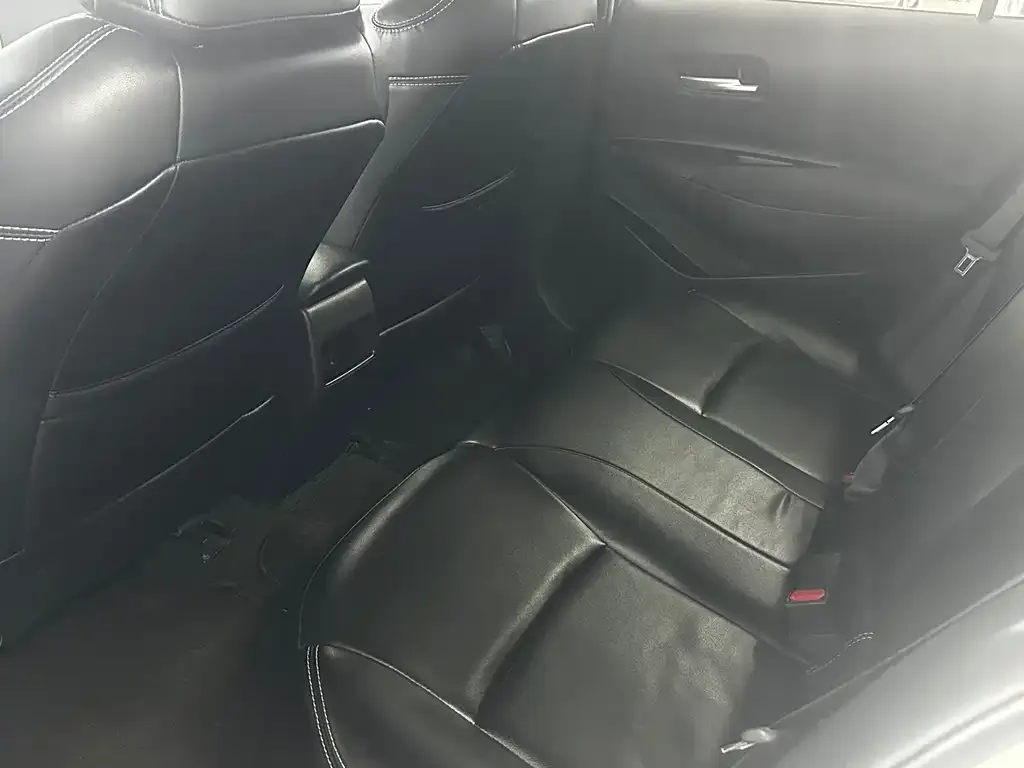 Toyota Corolla 2023 из CN, фото 10