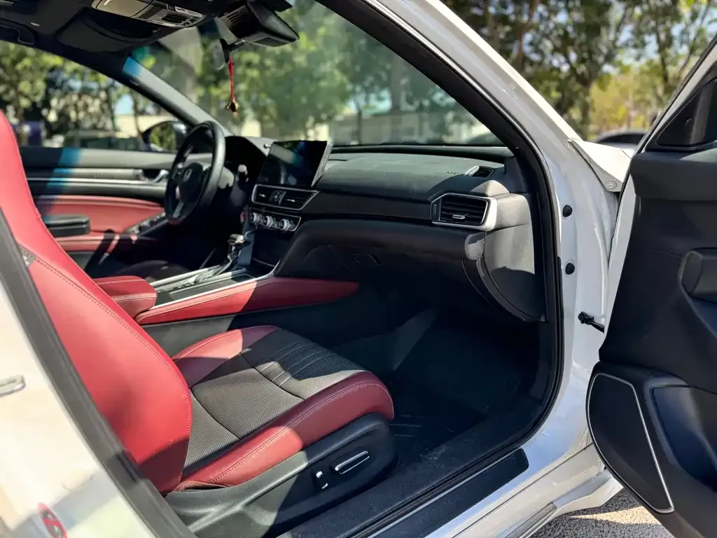 Honda Inspire 2022 из CN, фото 9