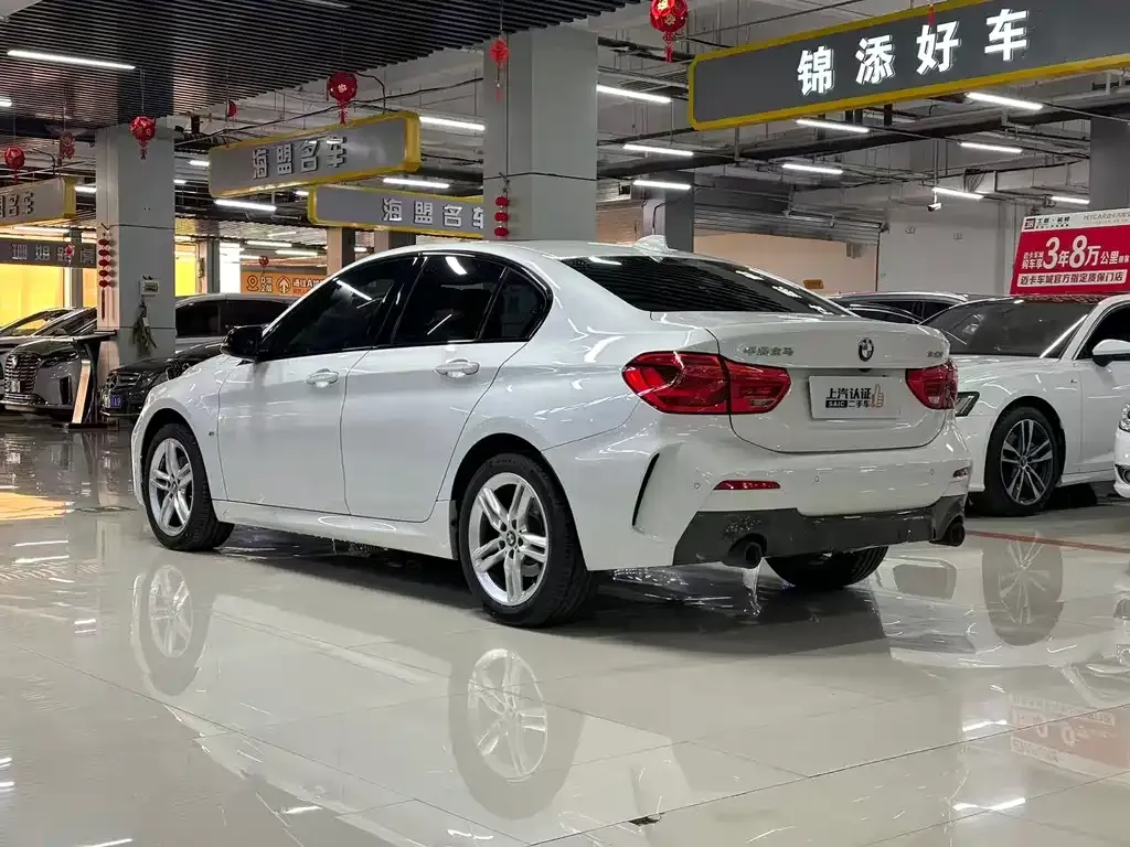 BMW 1 Series 2022 из CN, фото 4