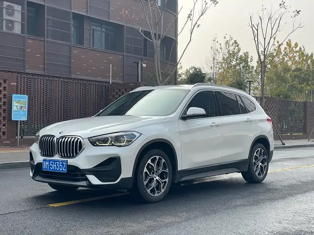 BMW X1 2021 из CN, фото 1
