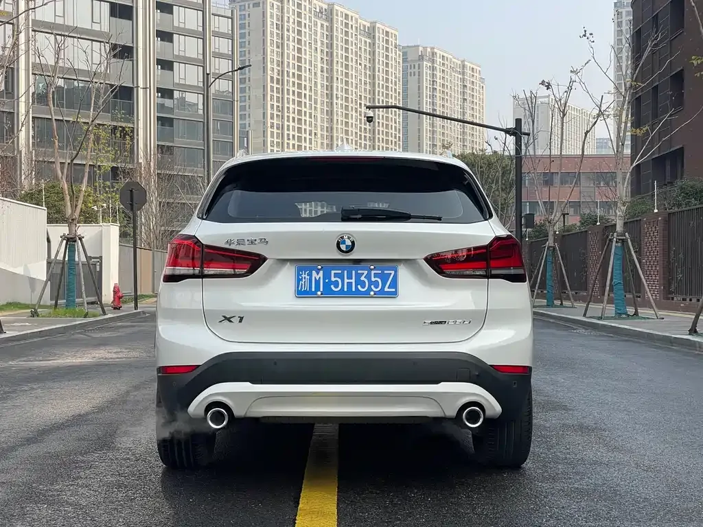 BMW X1 2021 из CN, фото 3