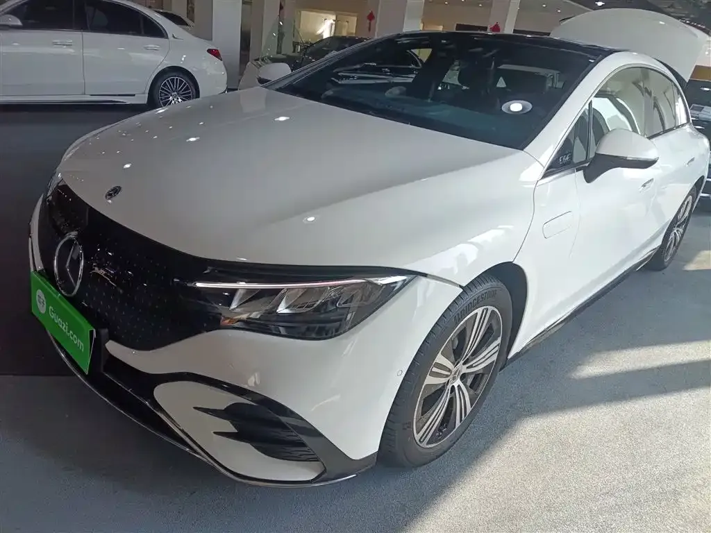 Mercedes-Benz EQE 2023 из CN, фото 1