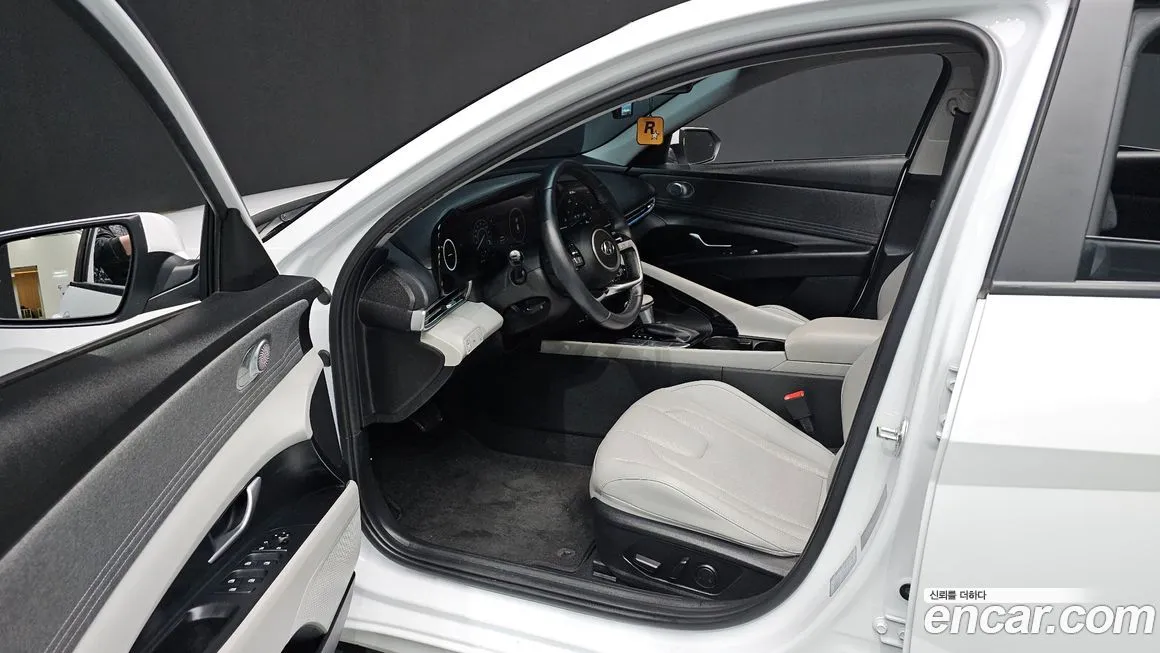 Hyundai AVANTE 2023 из KR, фото 9