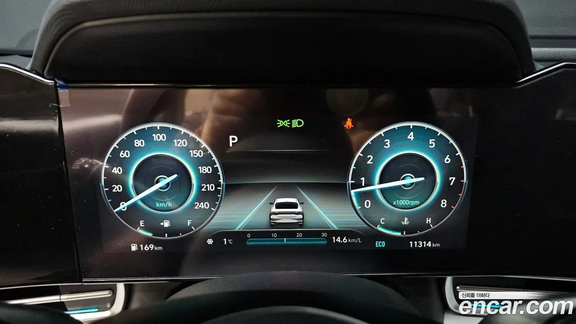 Hyundai AVANTE 2023 из KR, фото 2