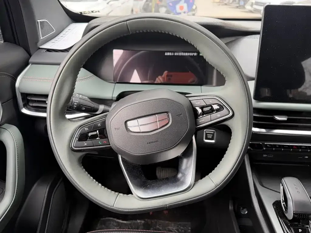 Geely Haoyue L 2024 из CN, фото 7