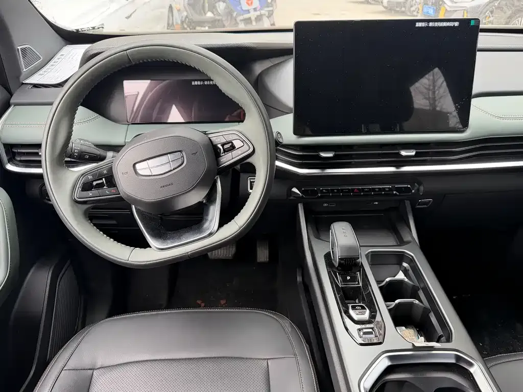 Geely Haoyue L 2024 из CN, фото 4