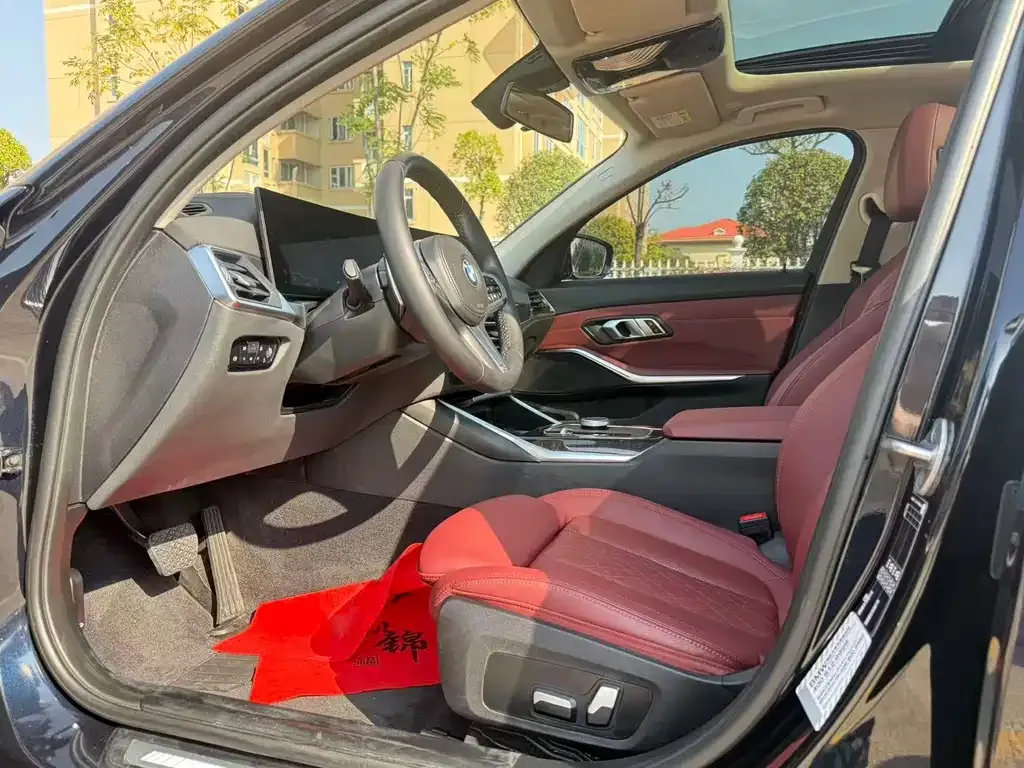 [object Object] 3 Series 2023 из CN, фото 5