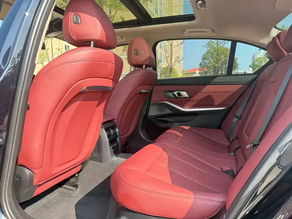 [object Object] 3 Series 2023 из CN, фото 6