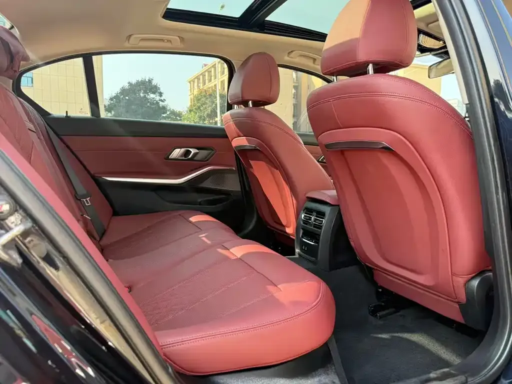 [object Object] 3 Series 2023 из CN, фото 7