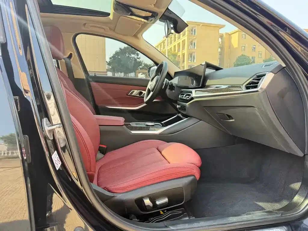 [object Object] 3 Series 2023 из CN, фото 8