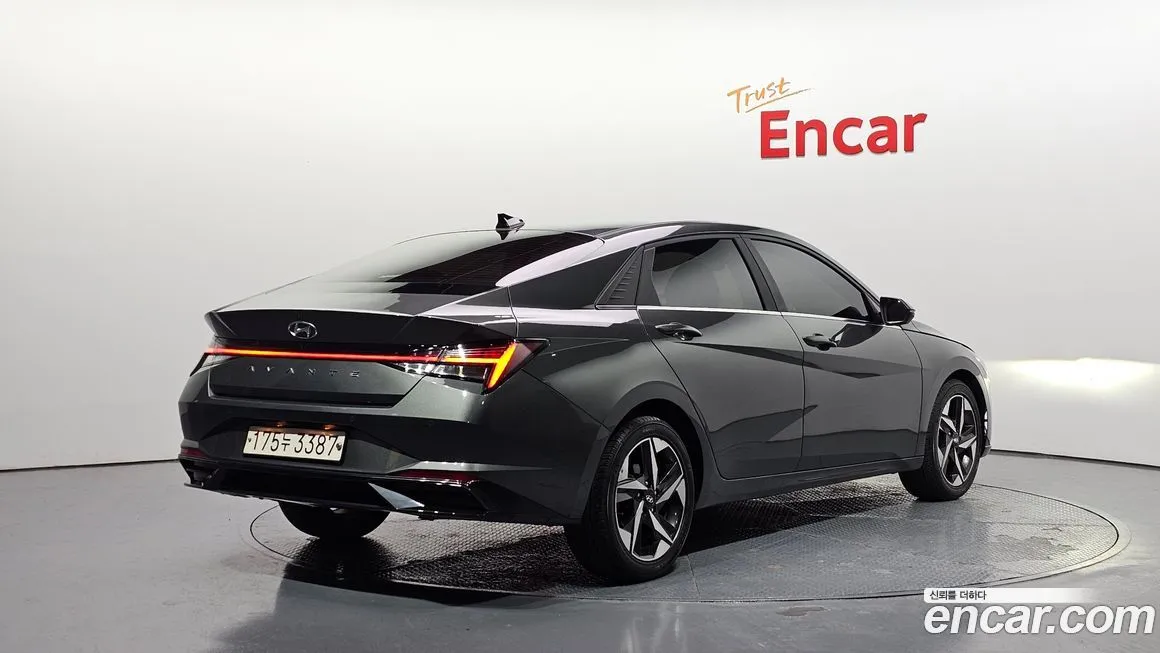 Hyundai AVANTE 2021 из KR, фото 4