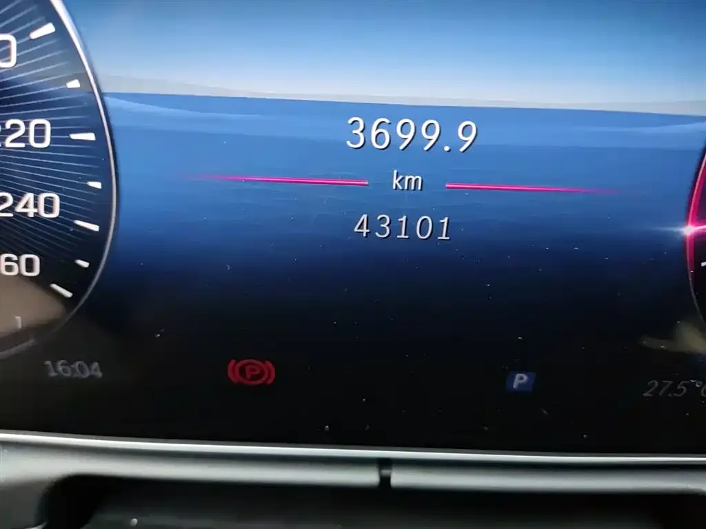 Mercedes-Benz C-Class 2023 из CN, фото 4