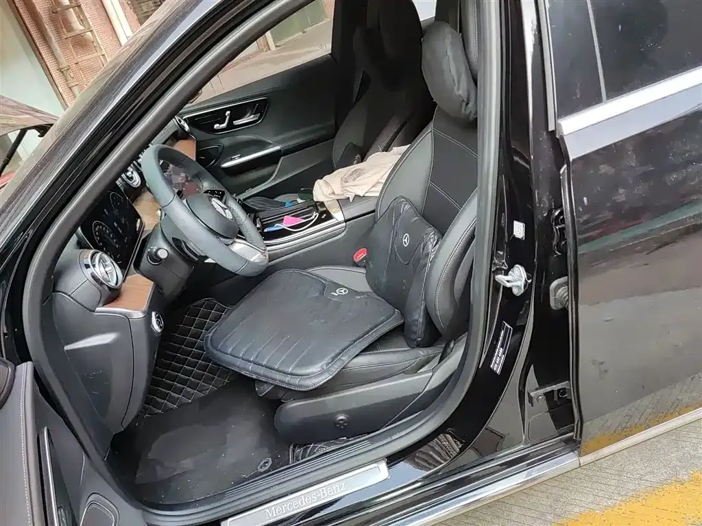 Mercedes-Benz C-Class 2023 из CN, фото 9
