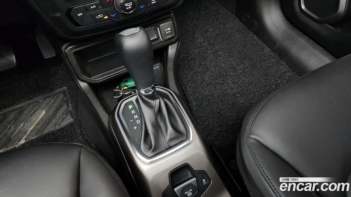 Jeep Renegade 2022 из KR, фото 9