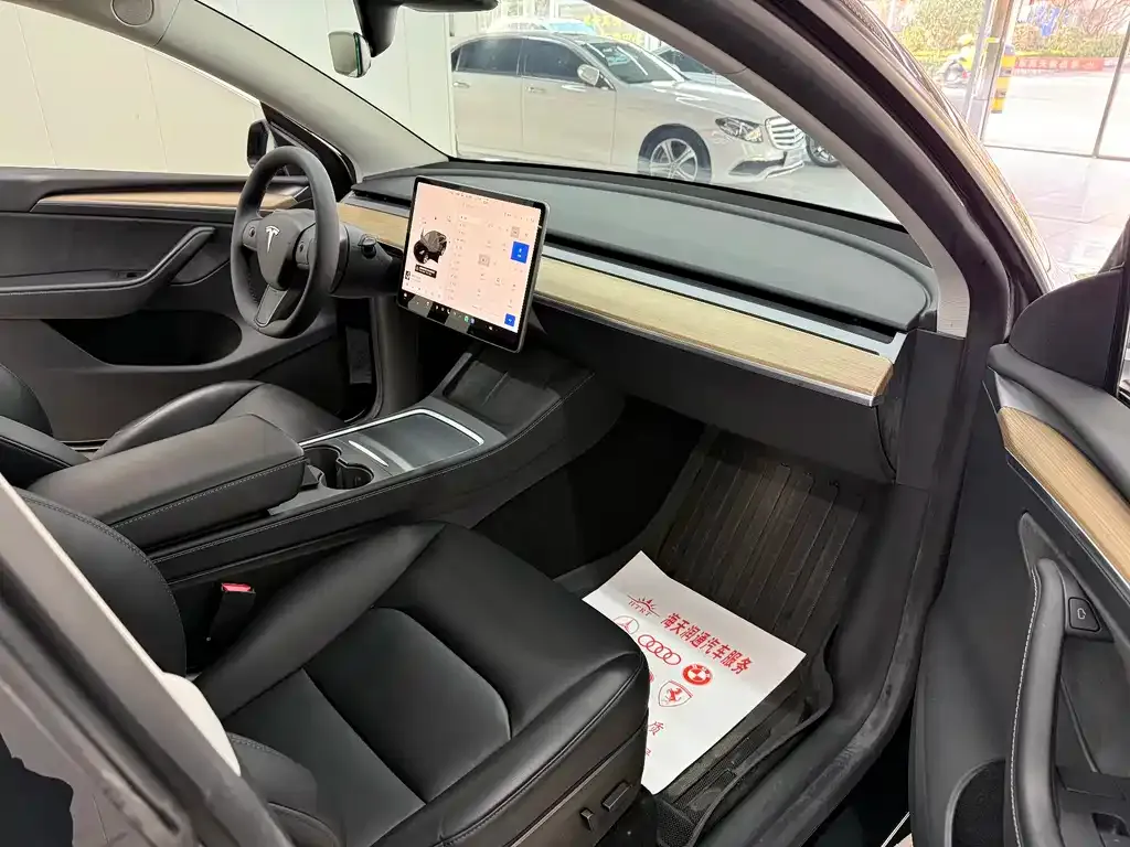 Tesla Model Y 2022 из CN, фото 5