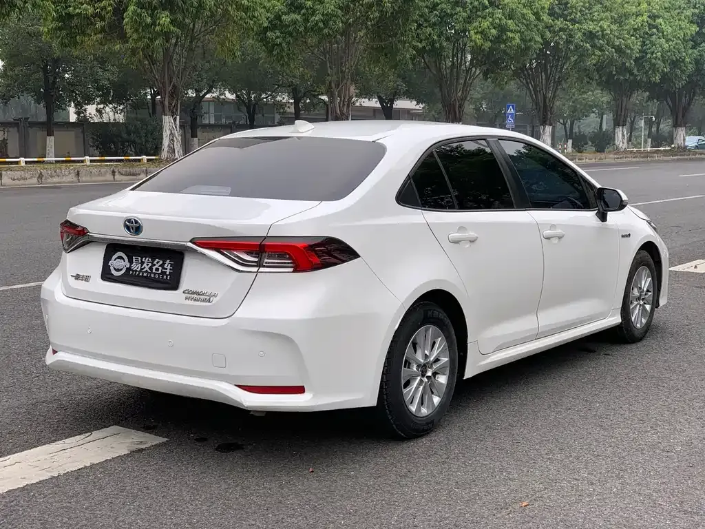 Toyota Corolla 2023 из CN, фото 5