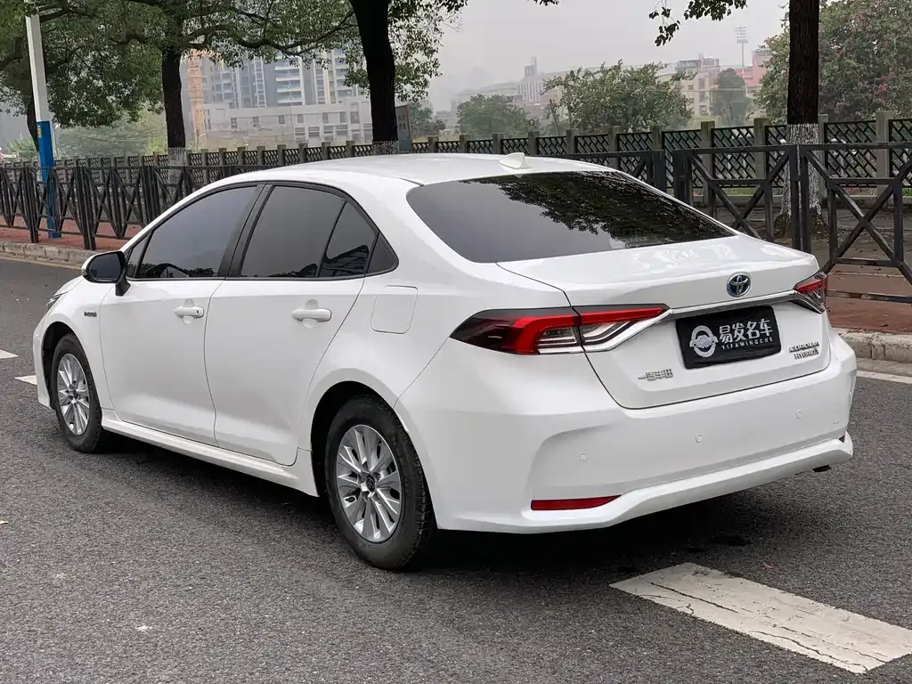 Toyota Corolla 2023 из CN, фото 6