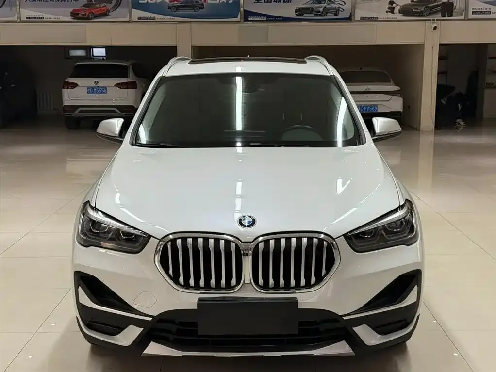 BMW X1 2022 из CN, фото 2