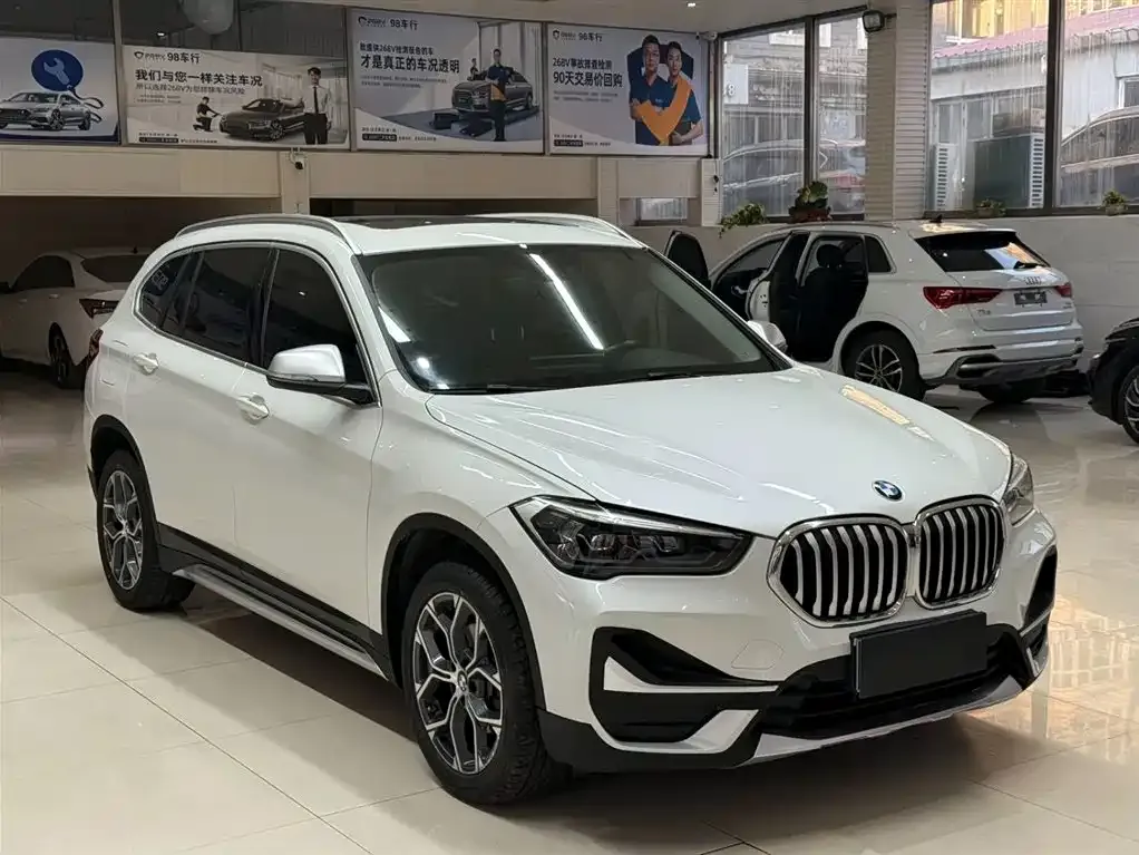 BMW X1 2022 из CN, фото 3