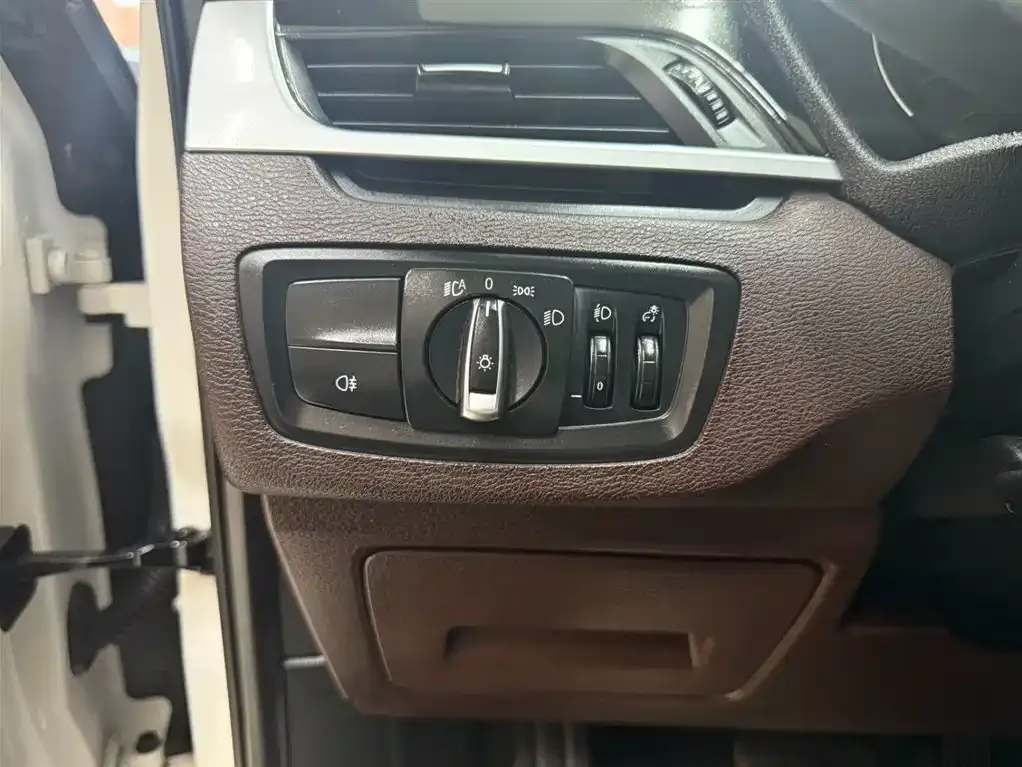 BMW X1 2022 из CN, фото 9