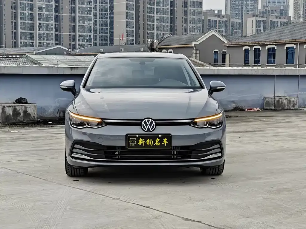 Volkswagen Golf 2024 из CN, фото 9
