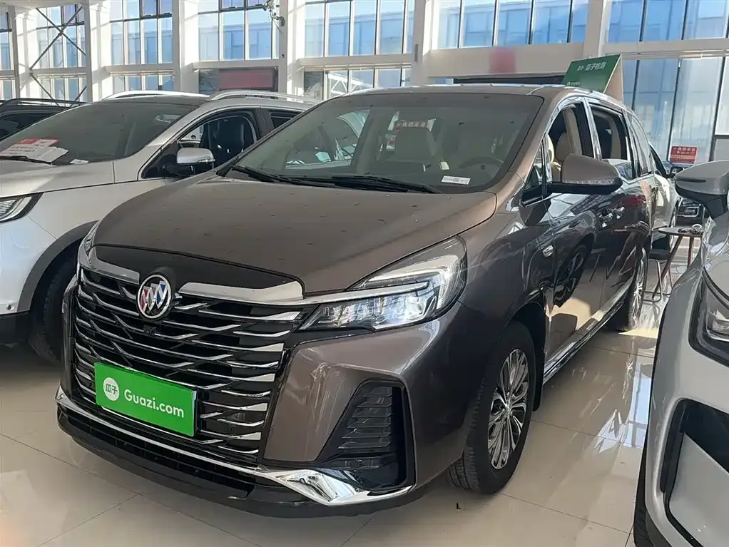 Buick GL8 2023 из CN, фото 1