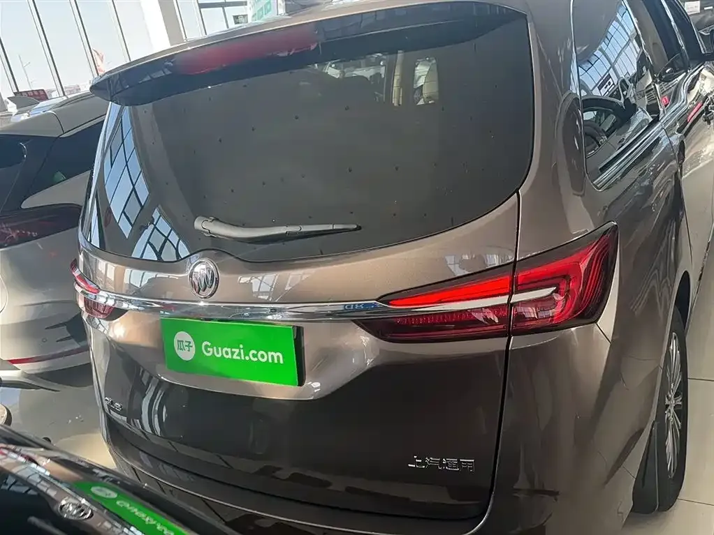 Buick GL8 2023 из CN, фото 7