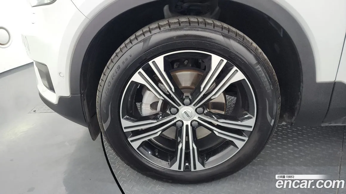 Volvo XC40 2021 из KR, фото 5