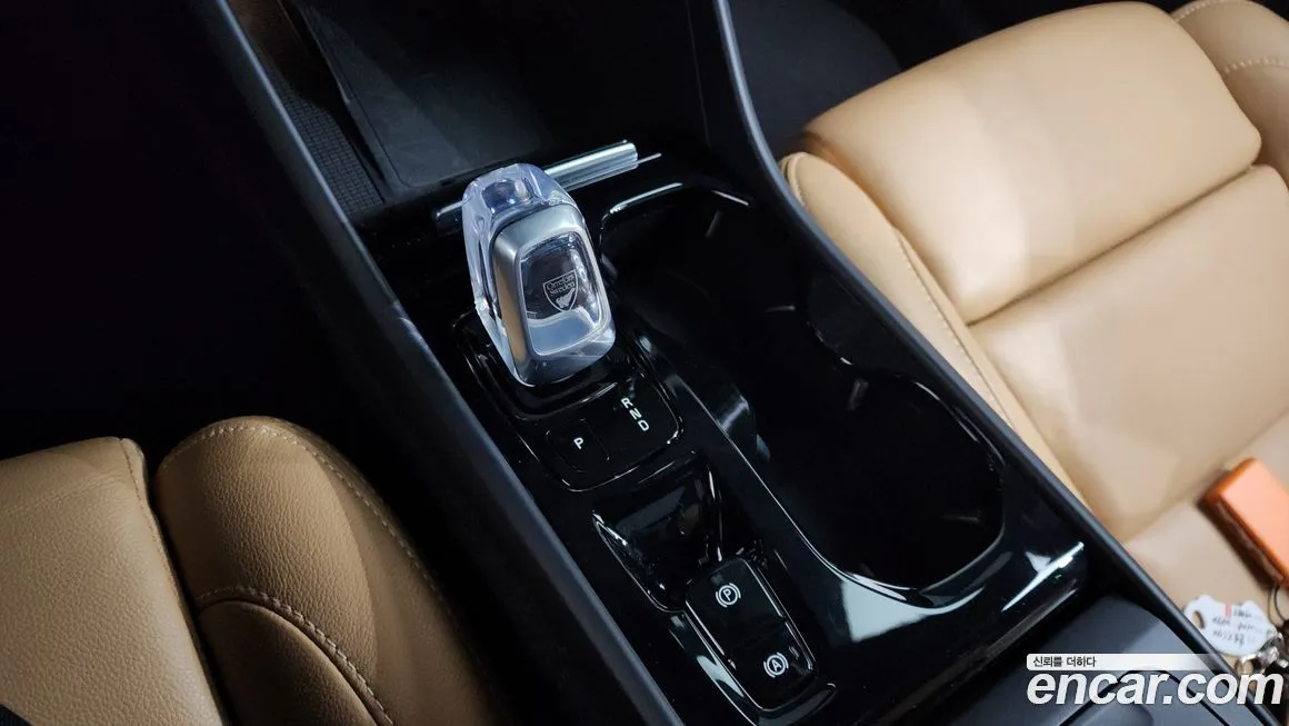 Volvo XC40 2021 из KR, фото 9