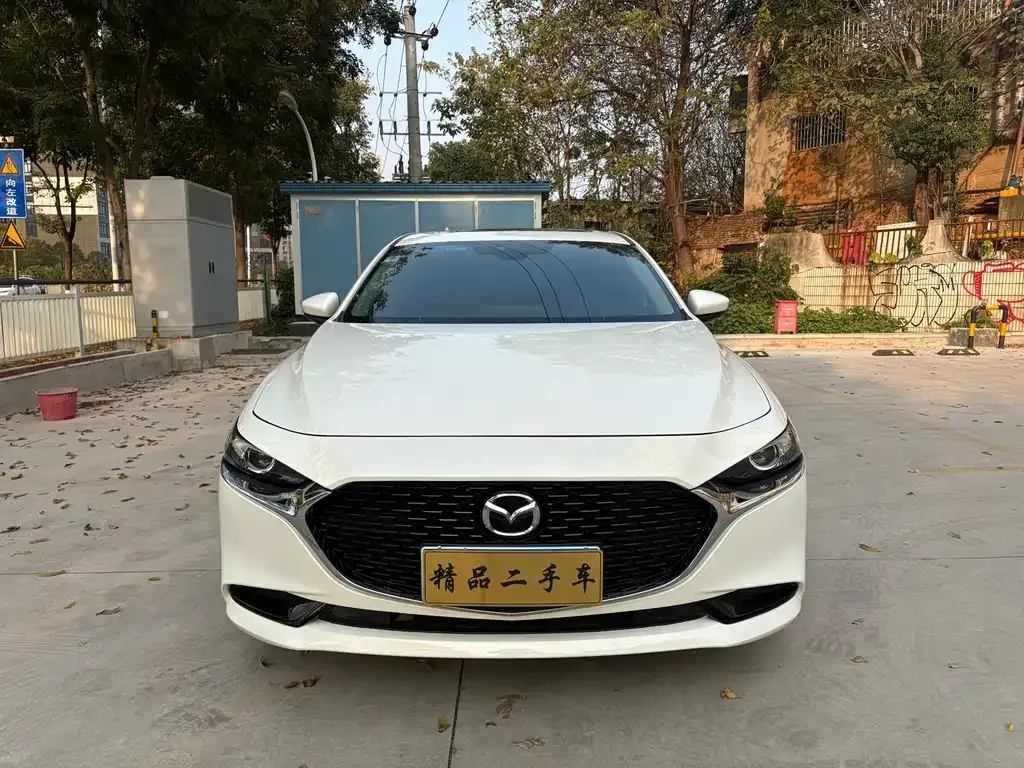 Mazda 3 Axela 2021 из CN, фото 1