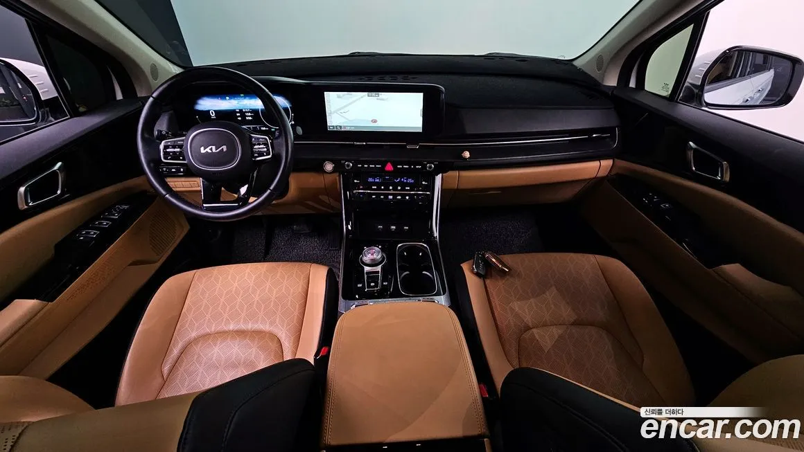 Kia Carnival — фото 10