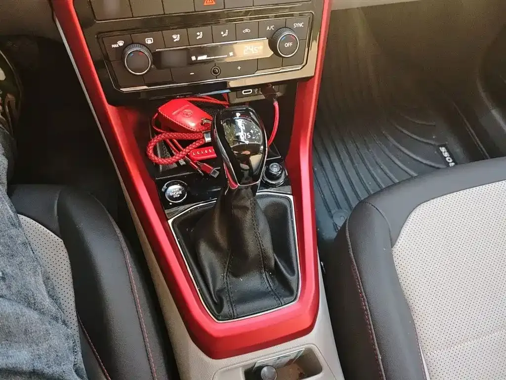 Volkswagen T-Cross 2021 из CN, фото 8