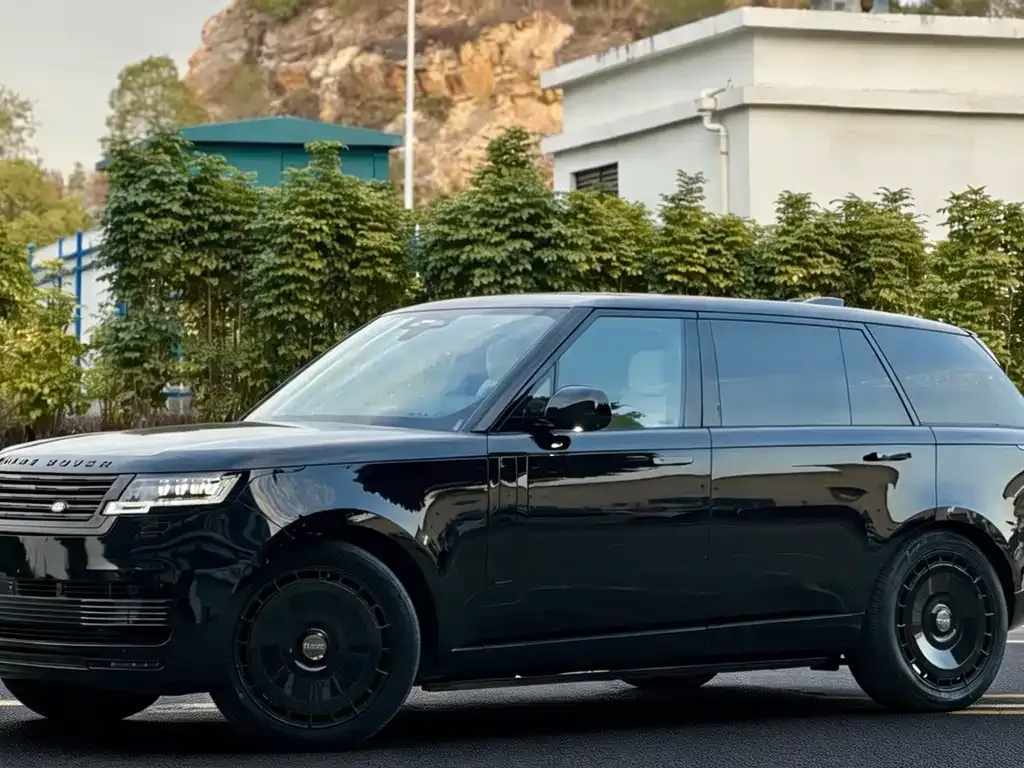 Land Rover Range Rover 2023 из CN, фото 1