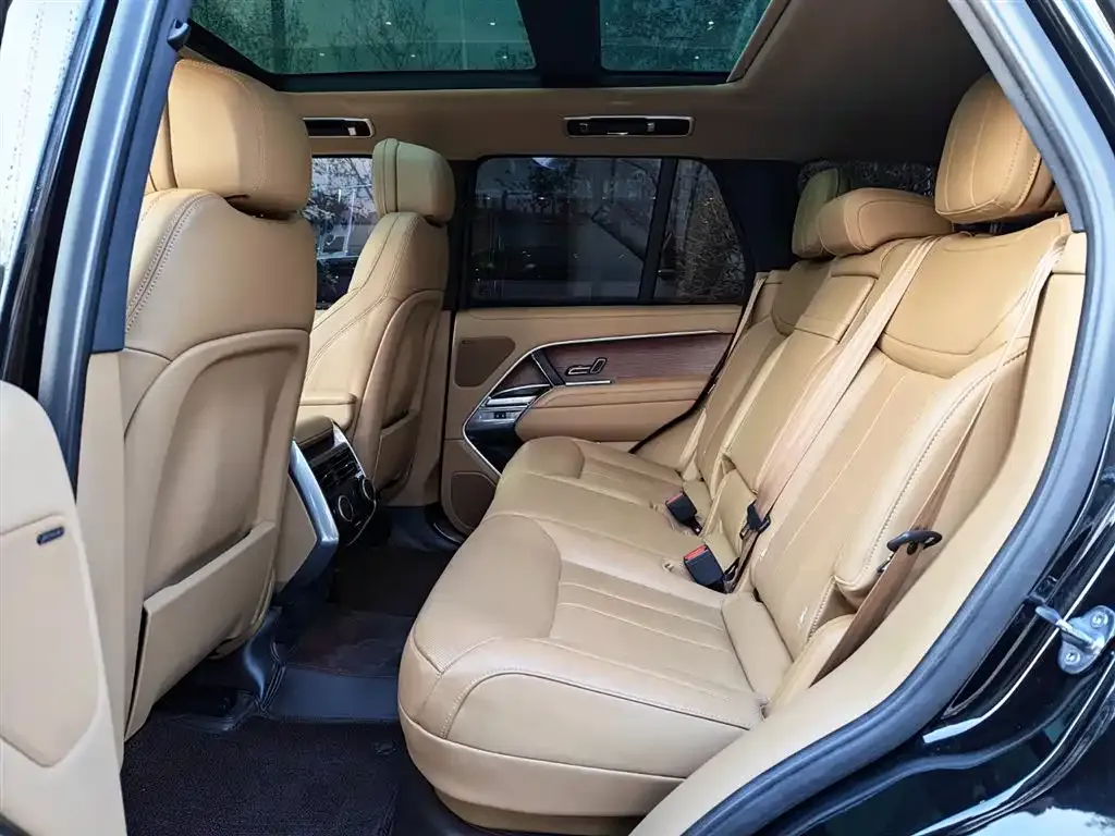 Land Rover Range Rover 2024 из CN, фото 4