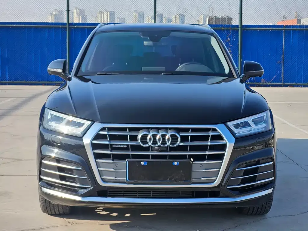 Audi Q5L 2021 из CN, фото 5