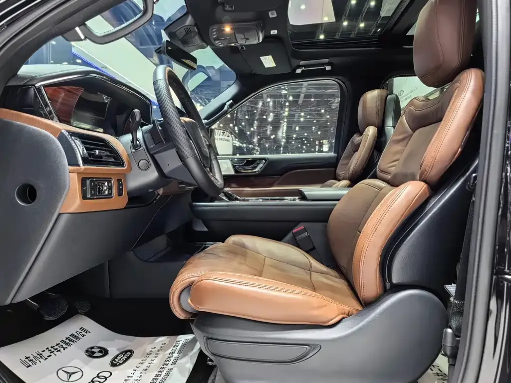 Lincoln Navigator 2023 из CN, фото 8