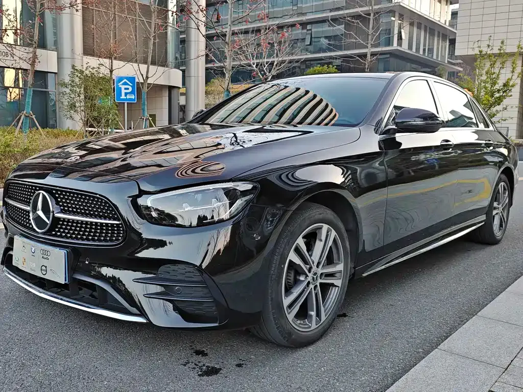 Mercedes-Benz E-Class 2022 из CN, фото 1