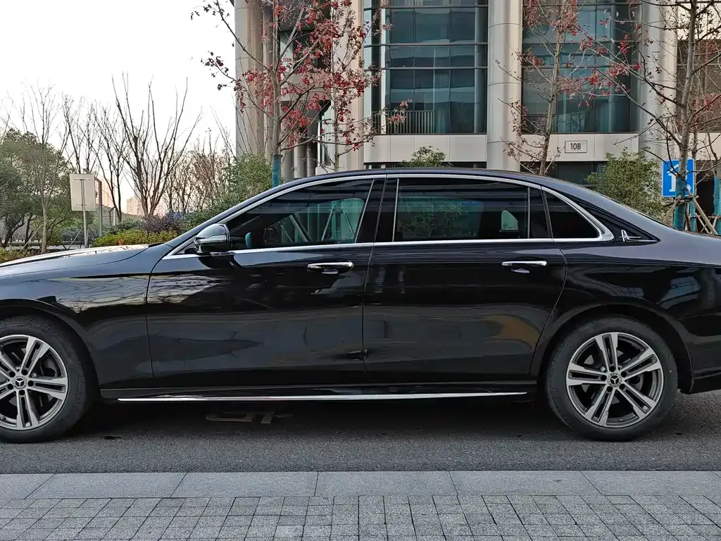 Mercedes-Benz E-Class 2022 из CN, фото 9