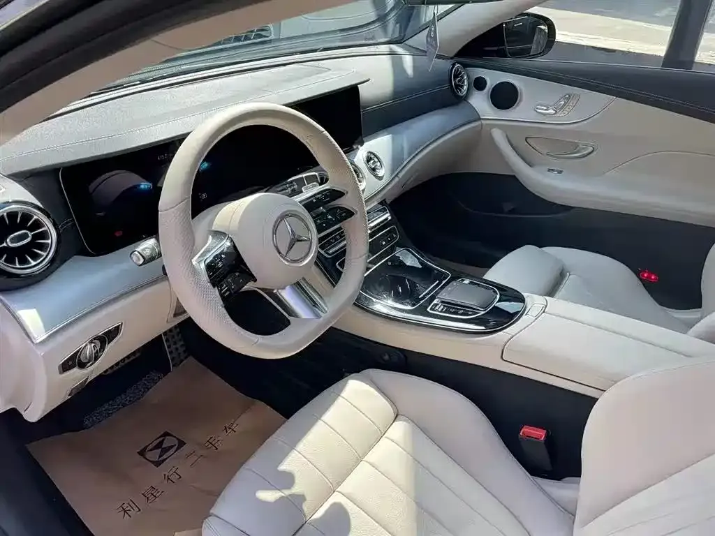 Mercedes-Benz E-Class (Import) — фото 9