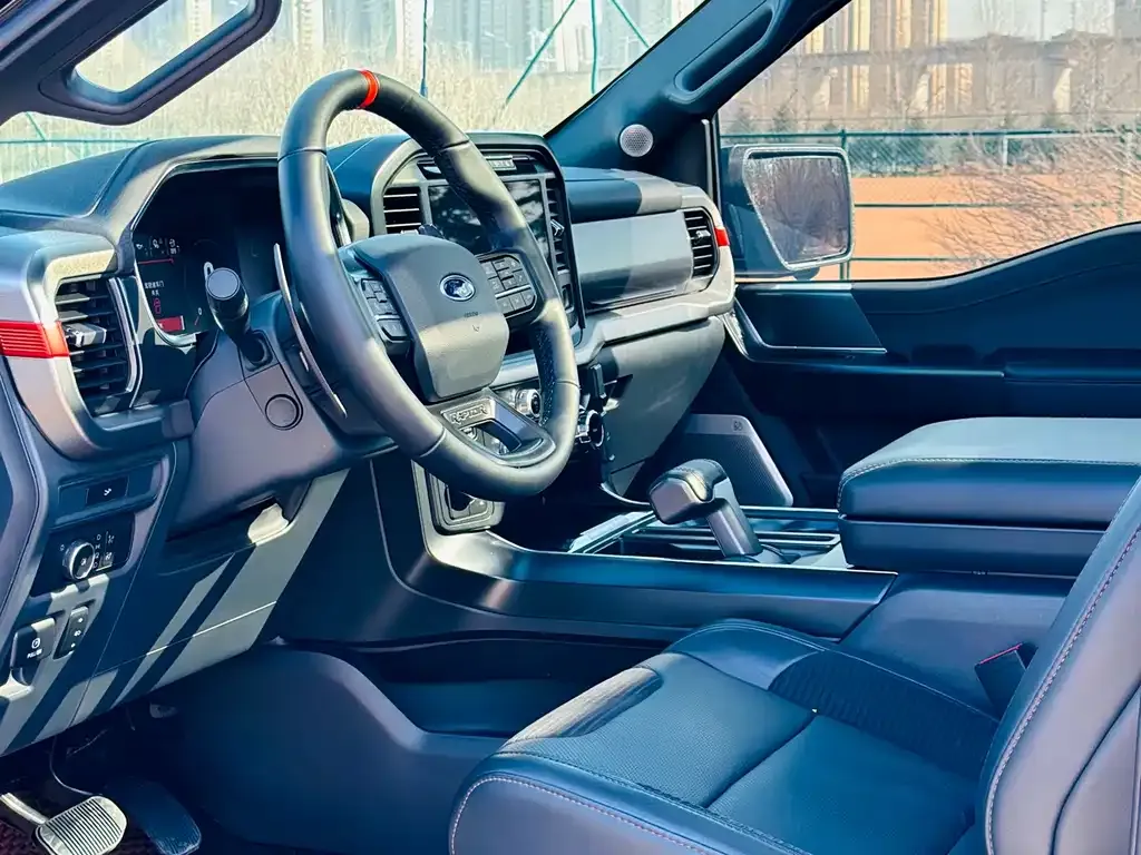 Ford F-150 Raptor 2023 из CN, фото 5