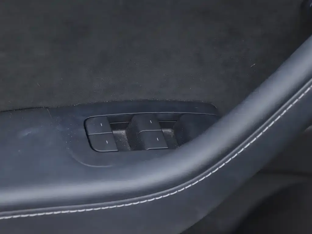 Tesla Model 3 2023 из CN, фото 5