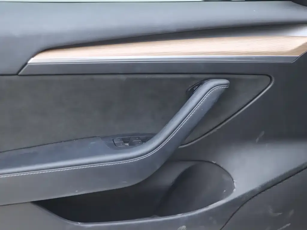 Tesla Model 3 2023 из CN, фото 6