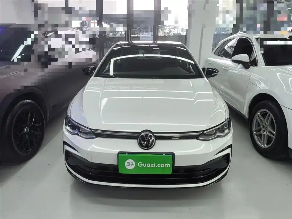 Volkswagen Golf 2022 из CN, фото 3