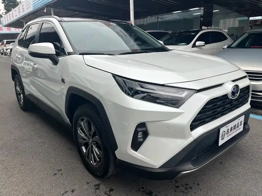 Toyota RAV4 2023 из CN, фото 10