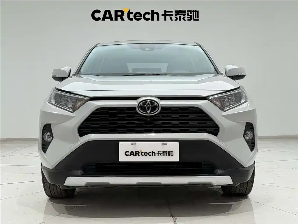 Toyota RAV4 2021 из CN, фото 3
