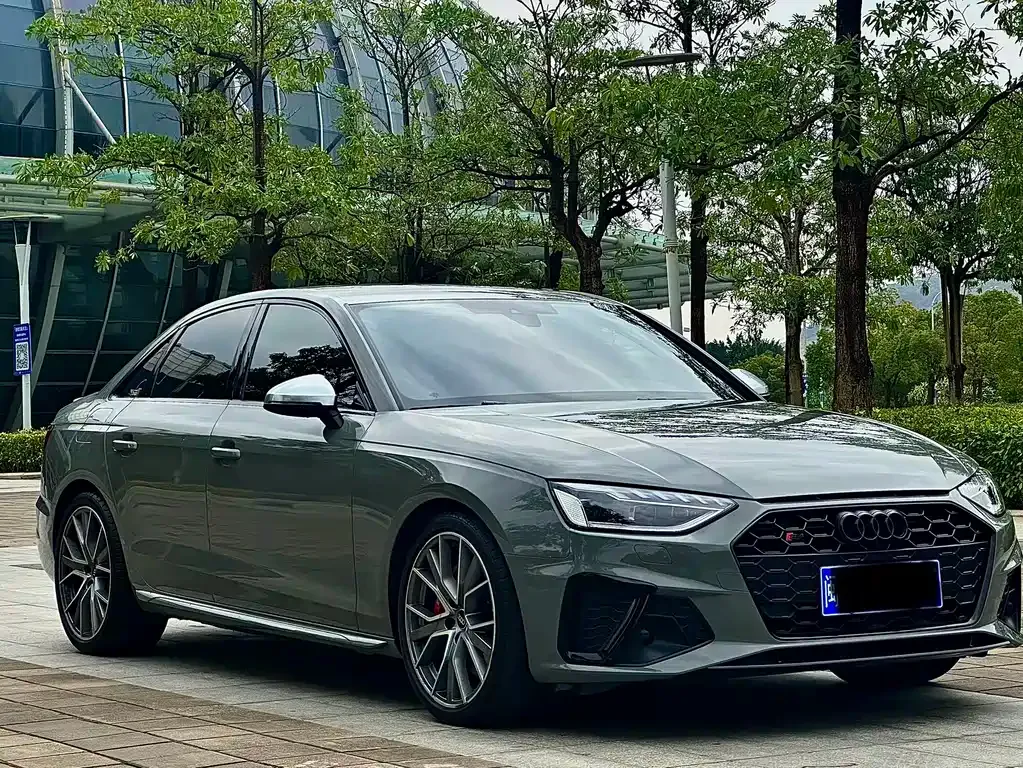 Audi S4 2023 из CN, фото 7