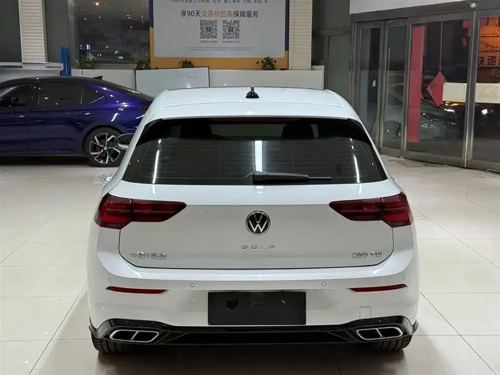Volkswagen Golf 2021 из CN, фото 5