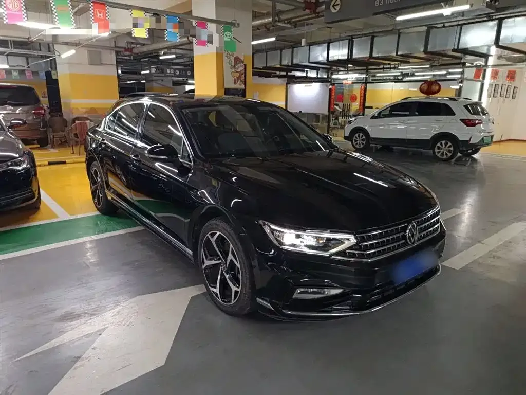 Volkswagen Magotan 2024 из CN, фото 6