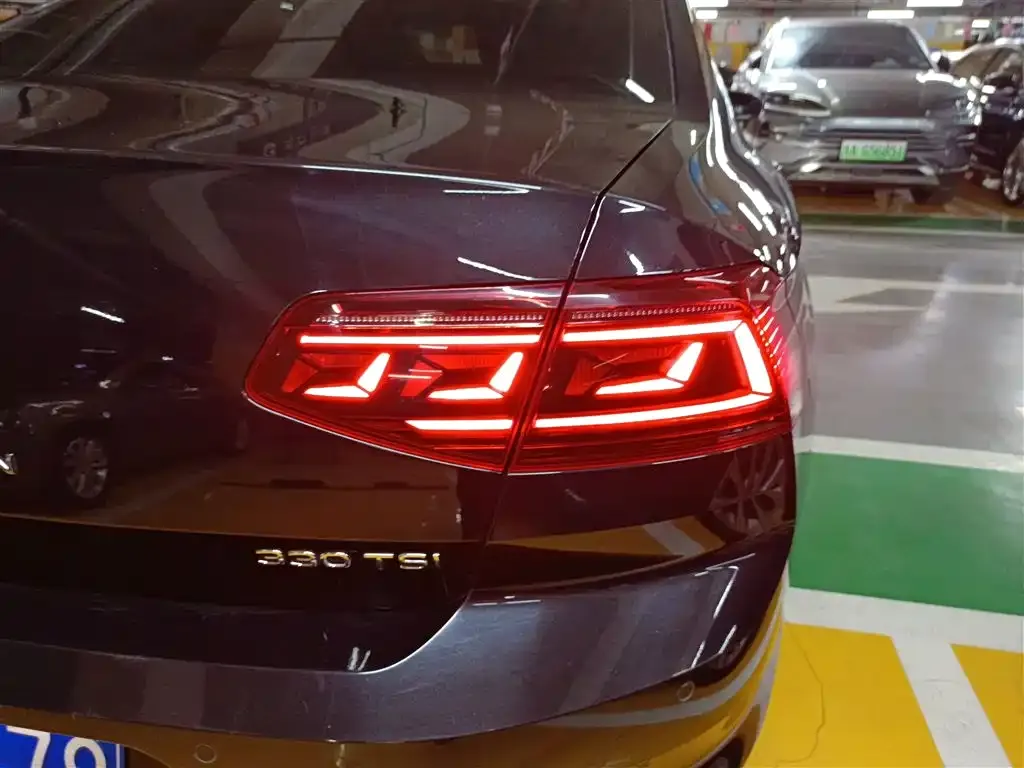 Volkswagen Magotan 2024 из CN, фото 4