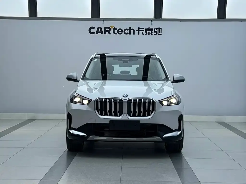 BMW X1 2024 из CN, фото 2